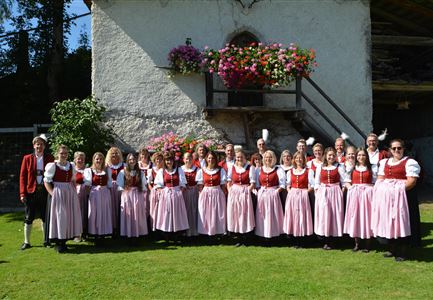 Steinrösler Sänger beim Mugger Godn